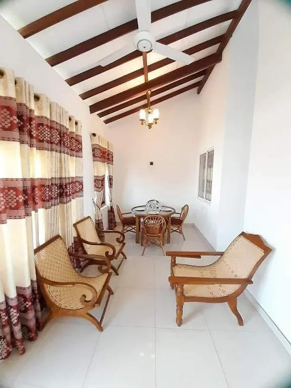 Jasmine Apartments Negombo